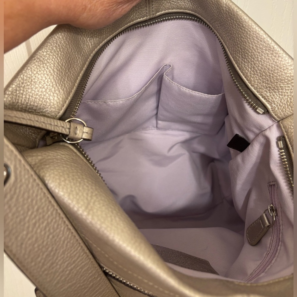 Coach silver metallic pebbled leather 2-way duffle - Picture 8 of 11